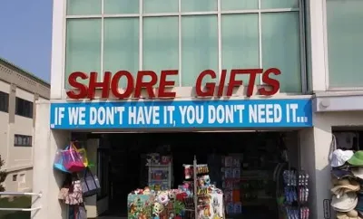 Boardwalk Gifts & Souvenirs, business photo 1